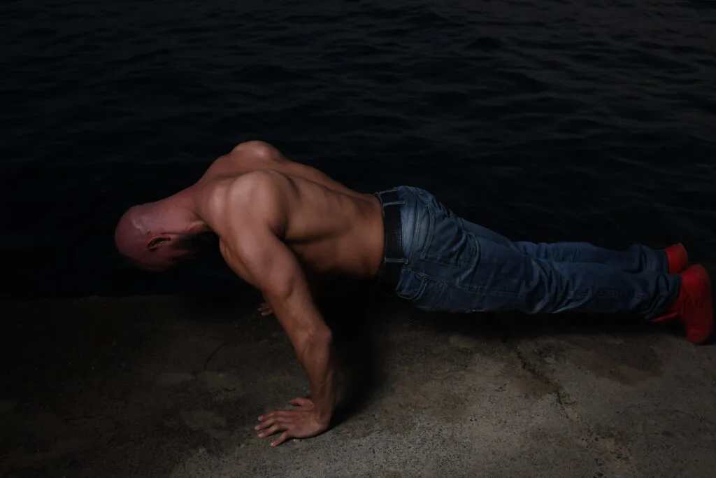 Home 19 sculpted by the gods-activewear-fitness gear-push ups
